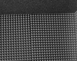 Звукоизоляция потолка, стен и пола и акустическая коррекция студии звукозаписи панелями из акустического поролона и звукоизоляционным материалом macsound prof