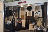 Выставочный стенд компании Экосаунд посвященный элементам акустической коррекции, изделиям из акустического поролона и акустического дизайна